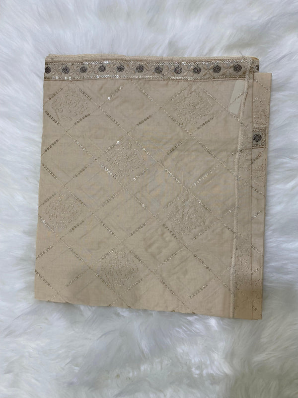 Premium Lawn Chaddar – Lawn Sequance | Comfortable